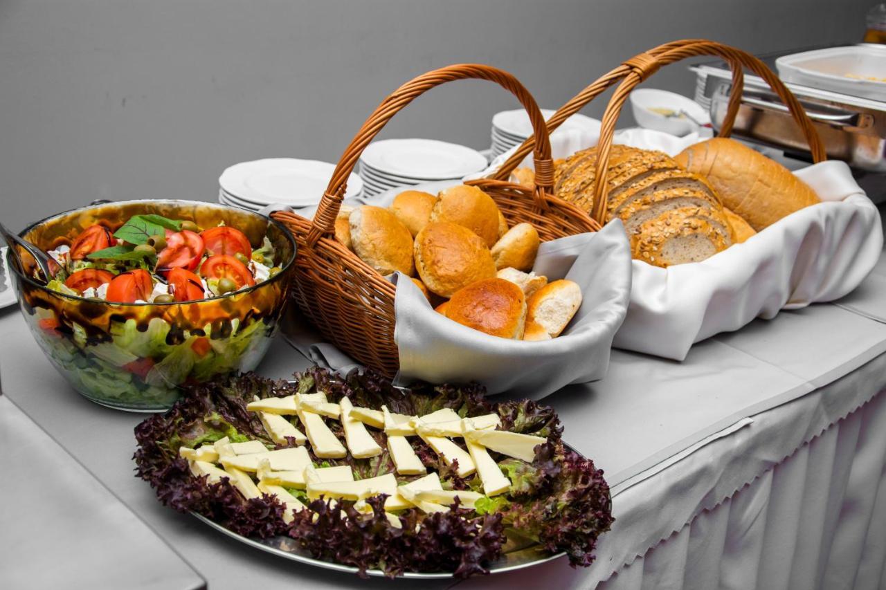 Savoy Bed and Breakfast Spała Εξωτερικό φωτογραφία