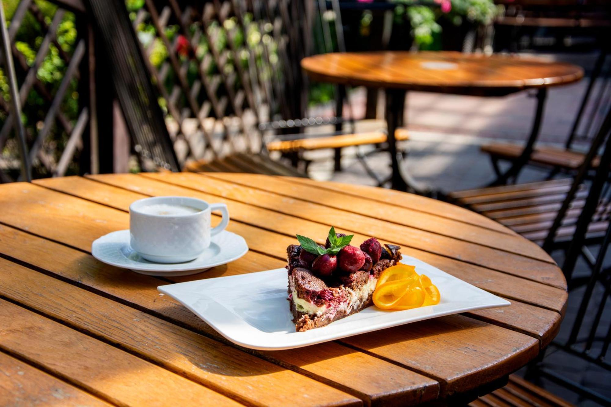 Savoy Bed and Breakfast Spała Εξωτερικό φωτογραφία