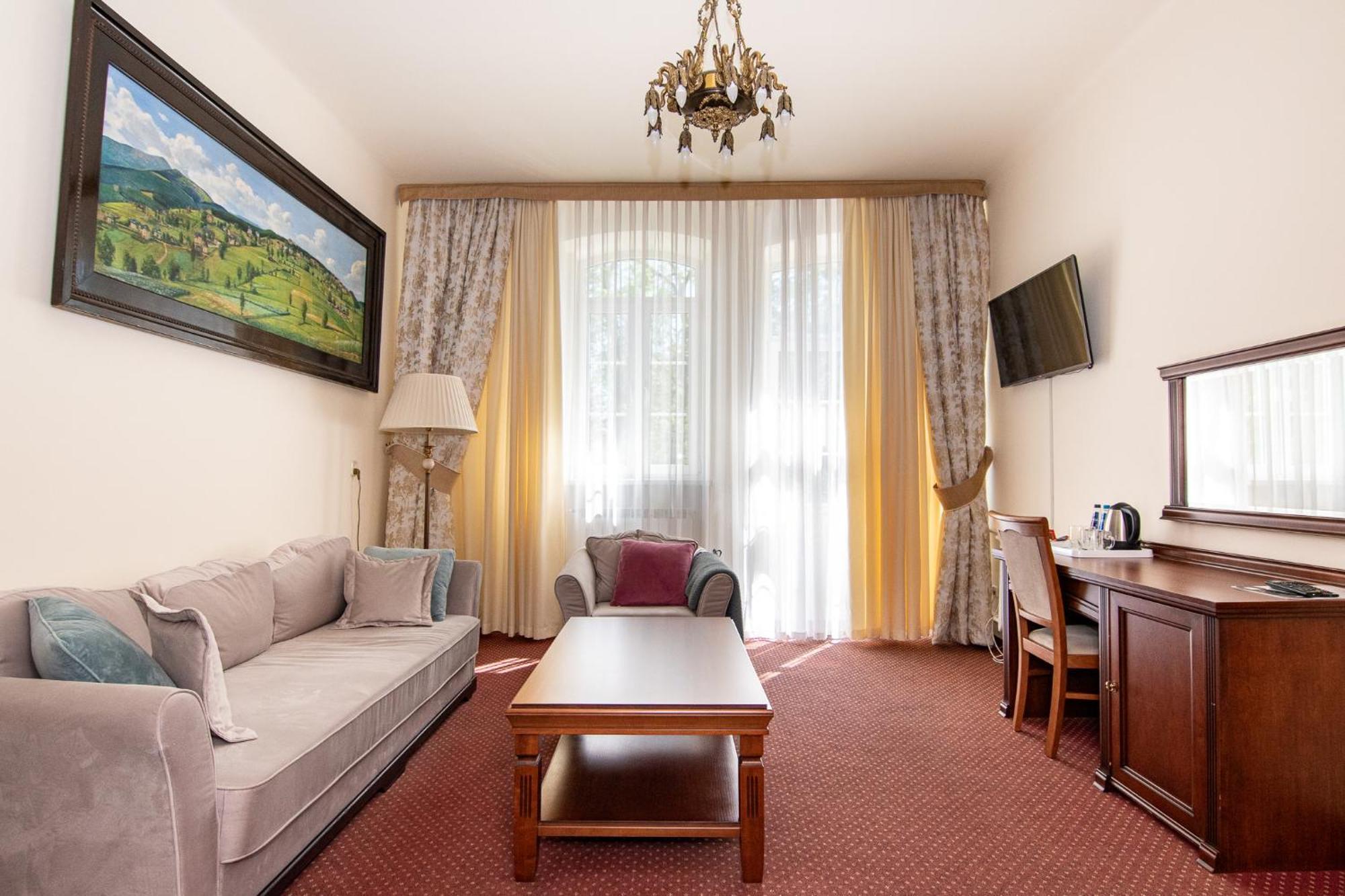 Savoy Bed and Breakfast Spała Εξωτερικό φωτογραφία